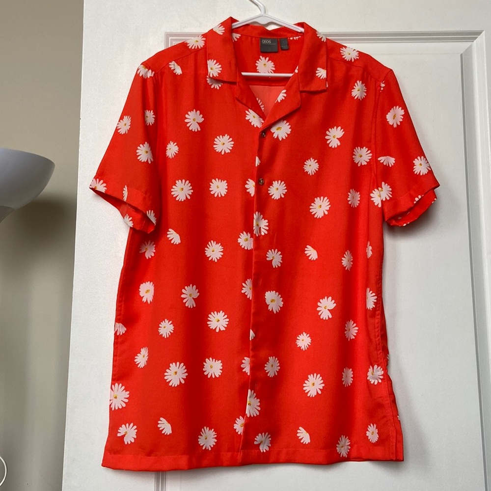 Men’s orange floral shirt